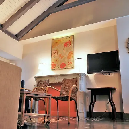 Apartasuites Alberca *