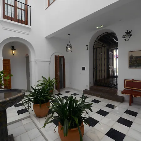 公寓 Apartasuites Alberca